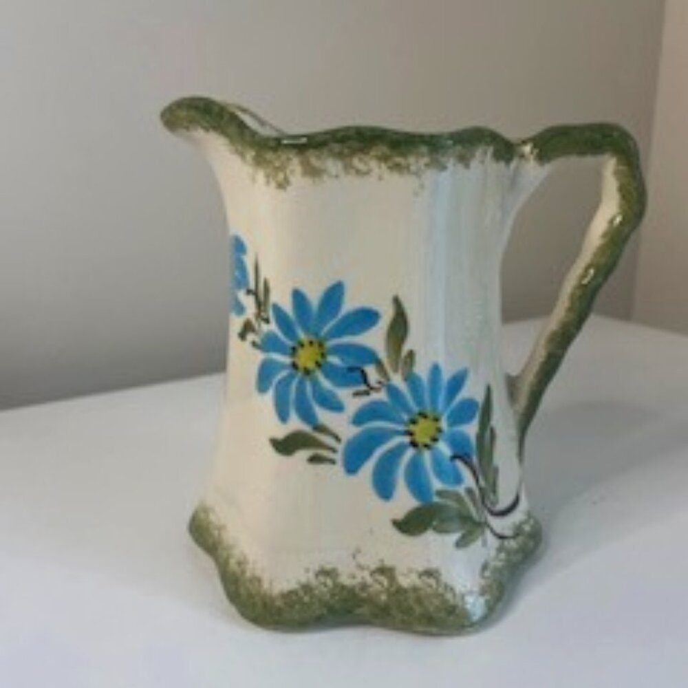 Vintage Clinchfield Hand painted Pottery Creamer